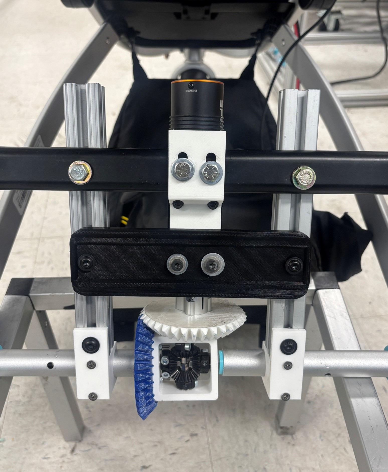Close-up photo of the upgraded gearbox mount with reinforced structure